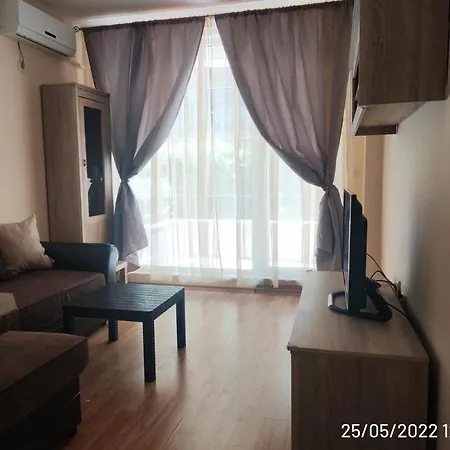 Апартаменти Блу Бийч Apartment *
